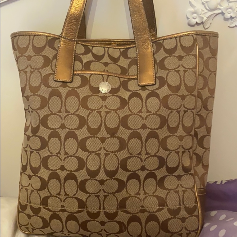 Coach tote